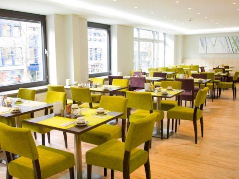 Hotel Dolomit Мюнхен Екстер'єр фото
